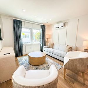 Offshore King One Bedroom Suite
